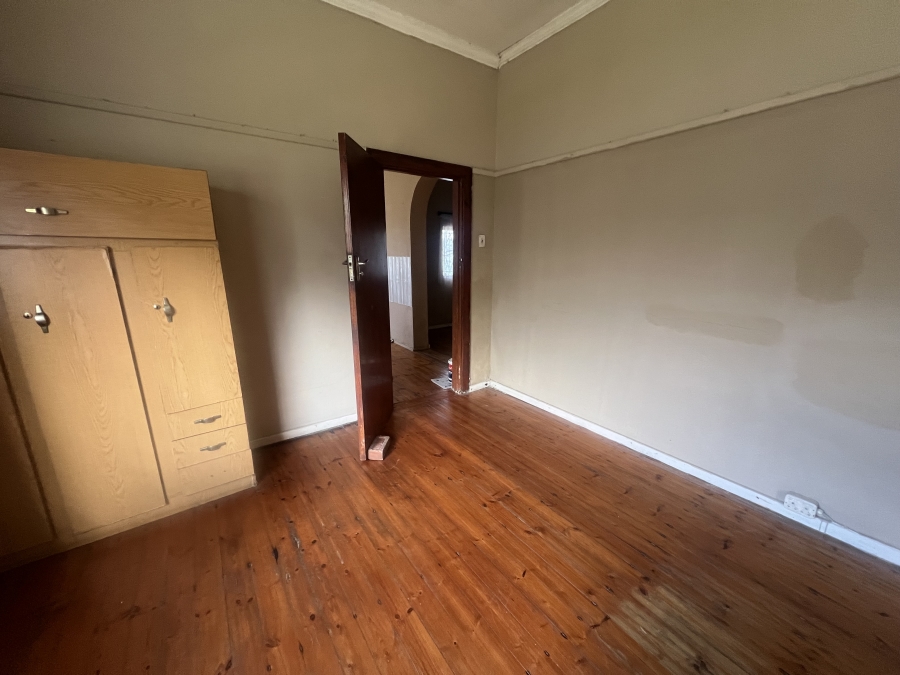 5 Bedroom Property for Sale in Cambridge West Eastern Cape